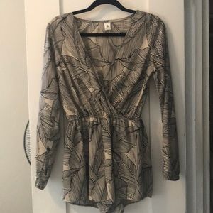 Long sleeve romper
